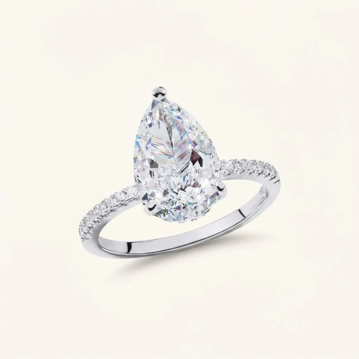 Ximena Moissanite Ring