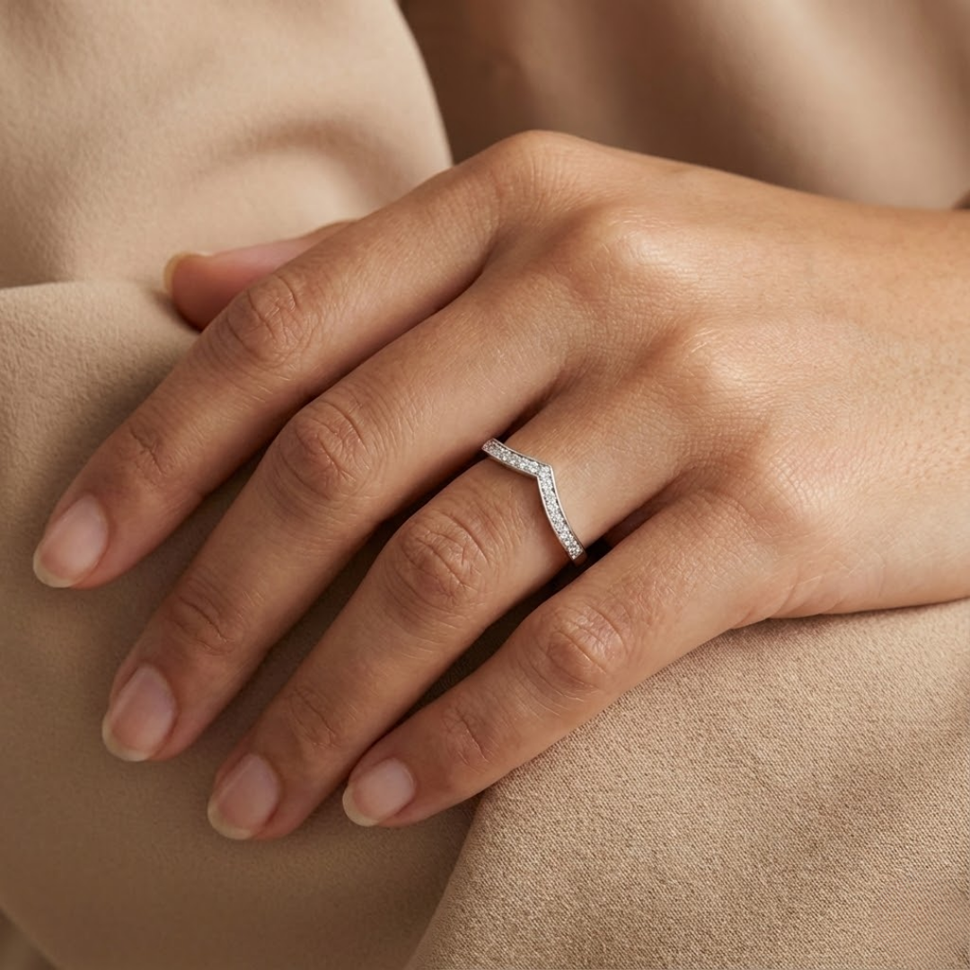 Yvet Moissanite Ring