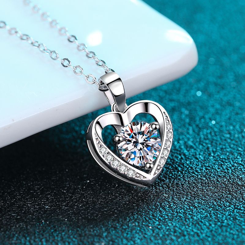 Isolde Moissanite Necklace