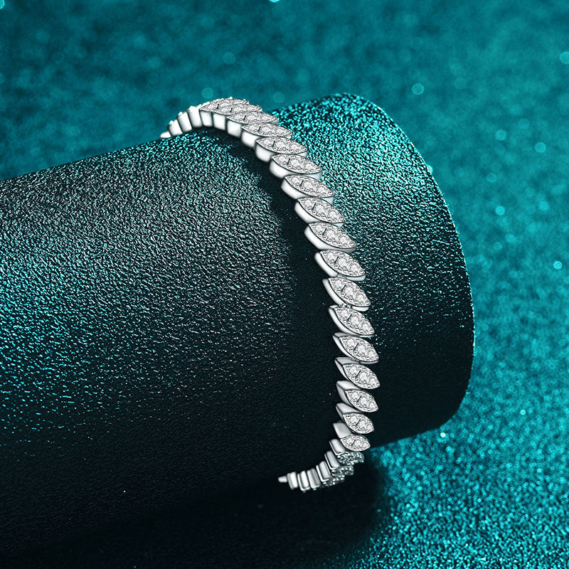 Nuelle Moissanite Bracelet