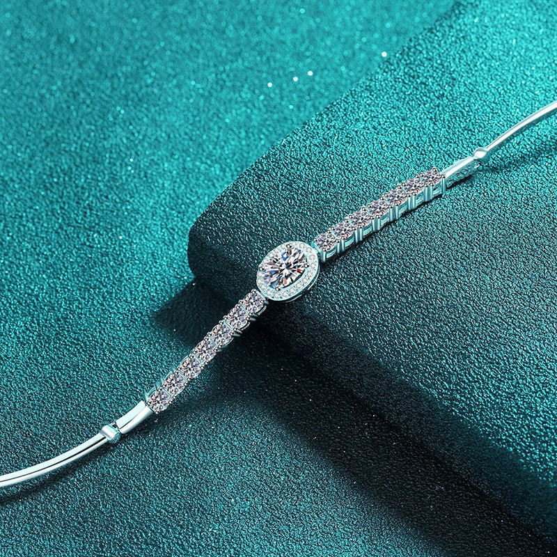 Isleen Moissanite Bracelet