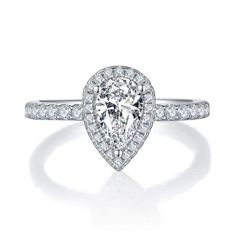 Lexi Moissanite Ring