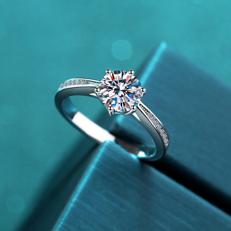 Elle Moissanite Ring