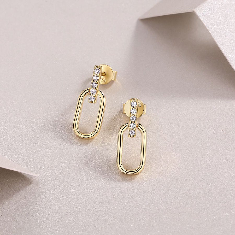 Saoirse Moissanite Earring