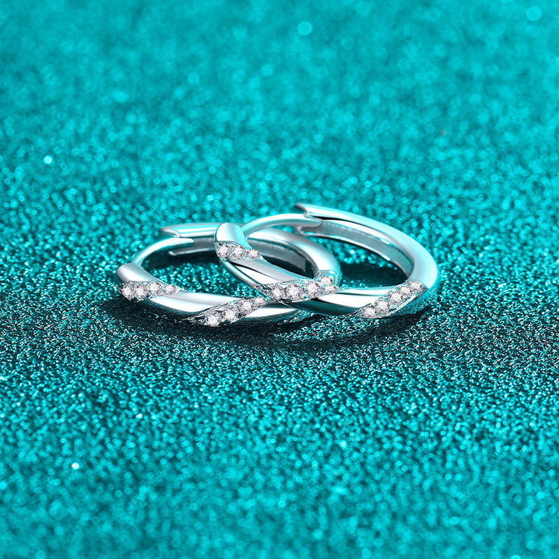Mirel Moissanite Earring
