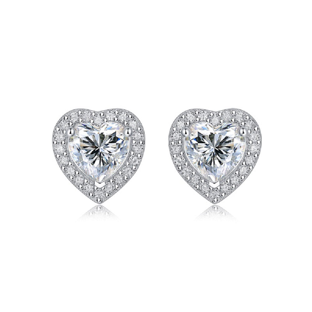 Velour Moissanite Earring