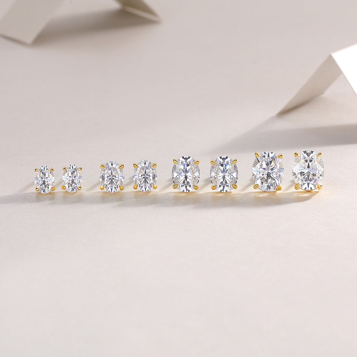 Maya Moissanite Earring