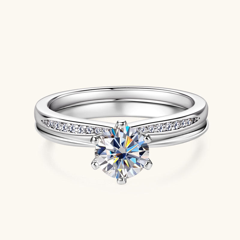 Rosa Moissanite Ring