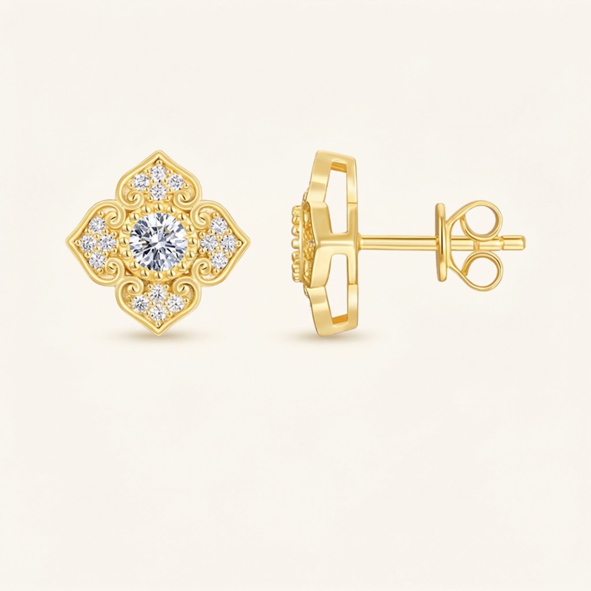 Vivienne Moissanite Earring