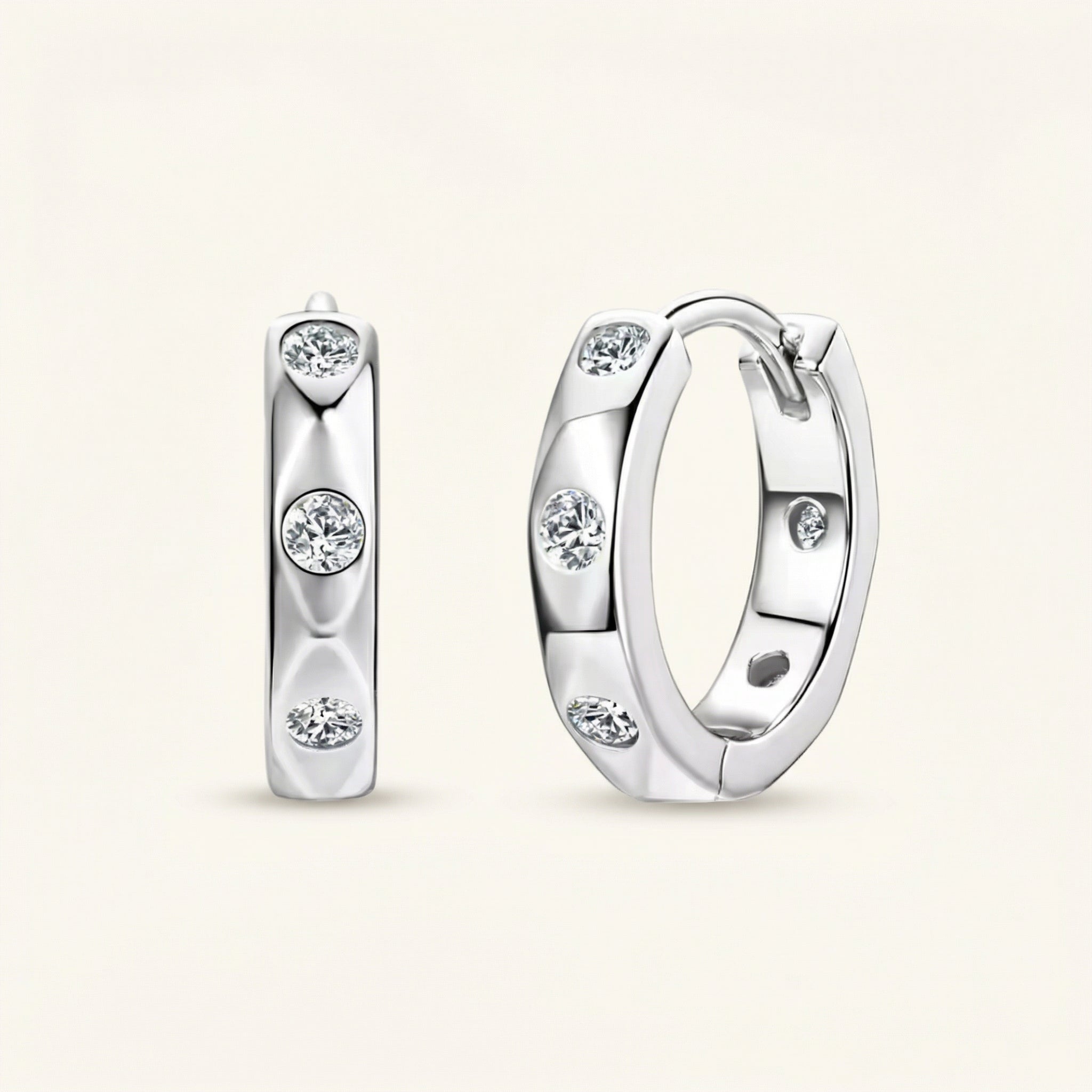 Thessaly Moissanite Earring