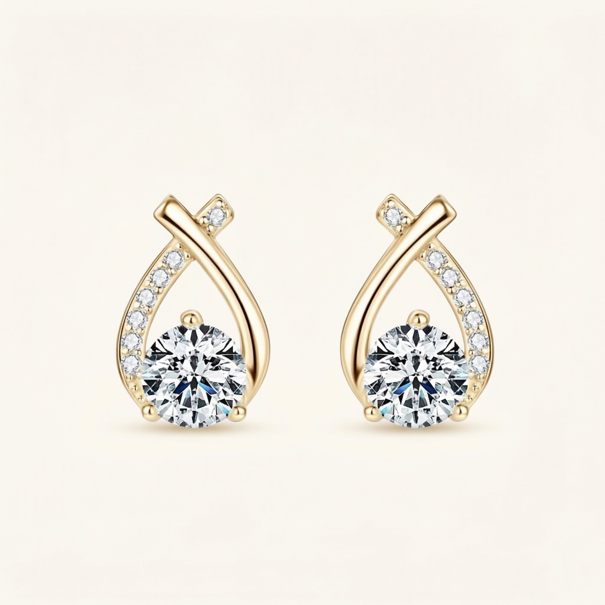 Breck Moissanite Earring