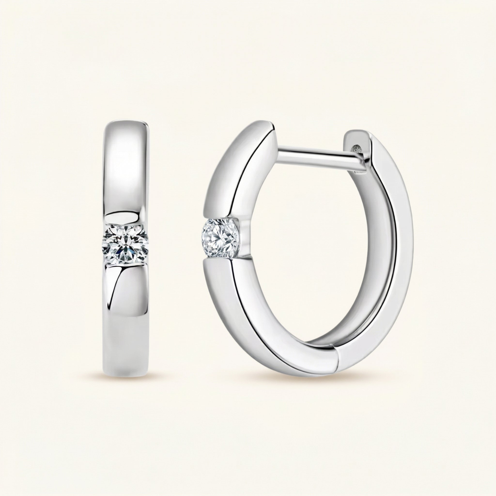 Mira Moissanite Earring