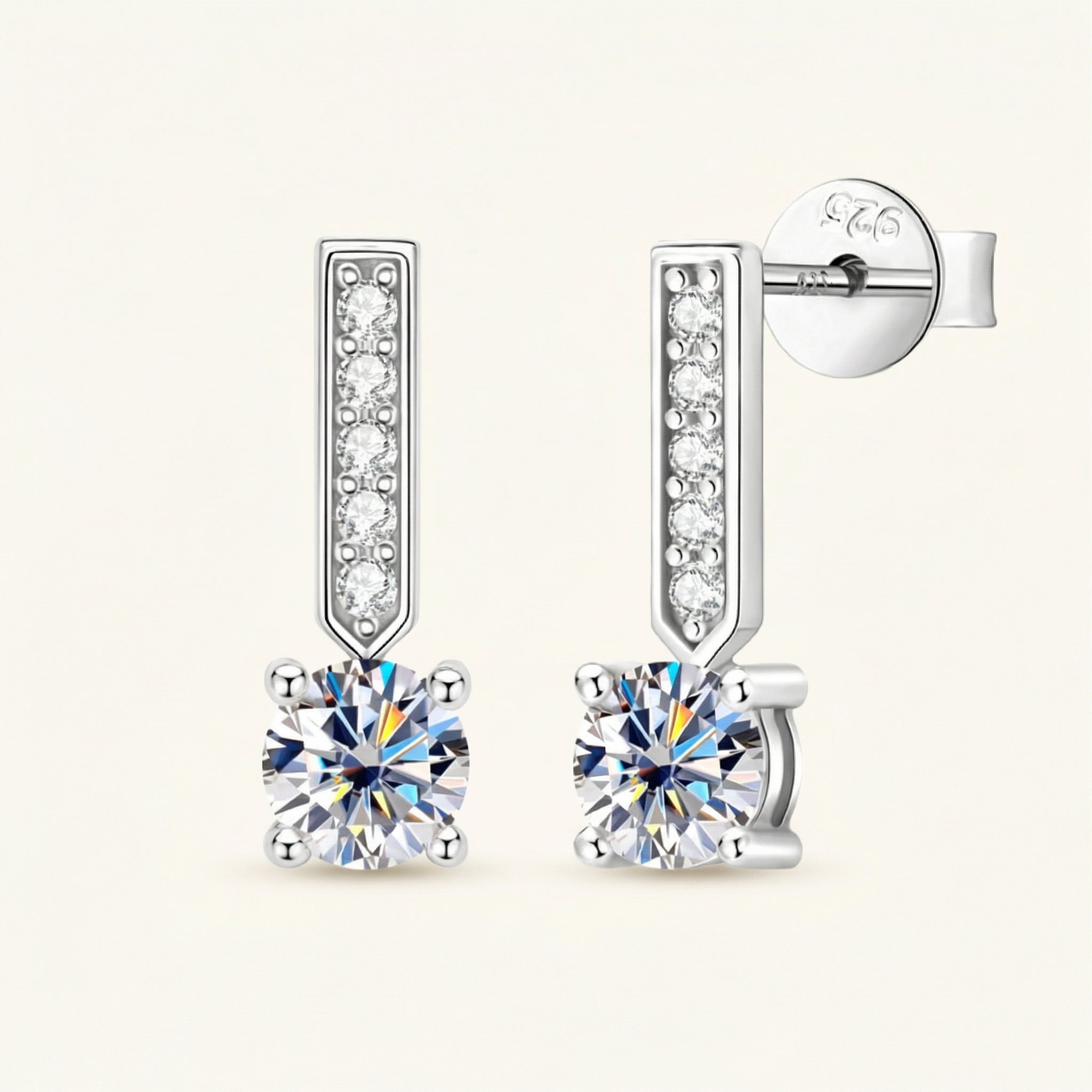 Tindra Moissanite Earring