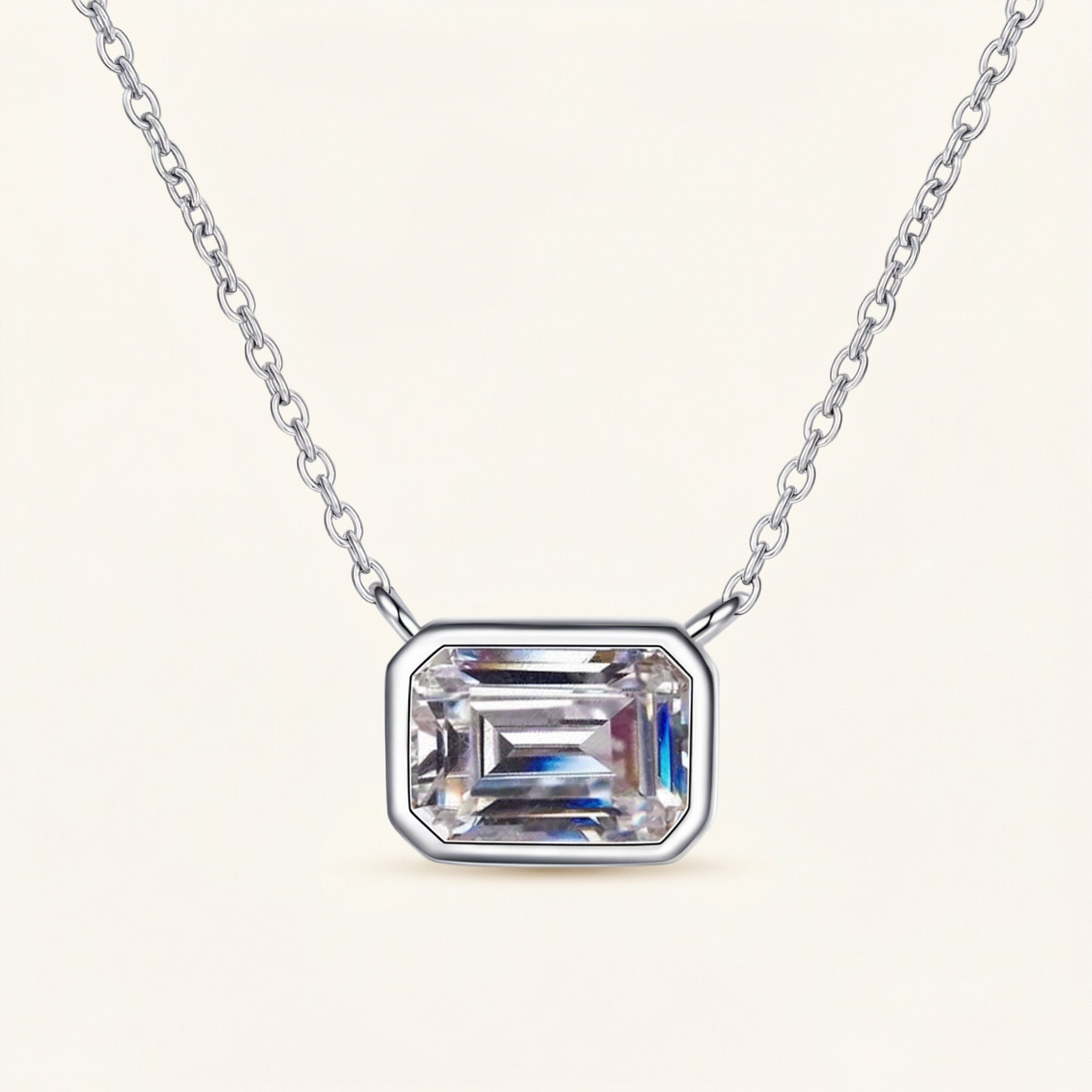 Sable Moissanite Necklace