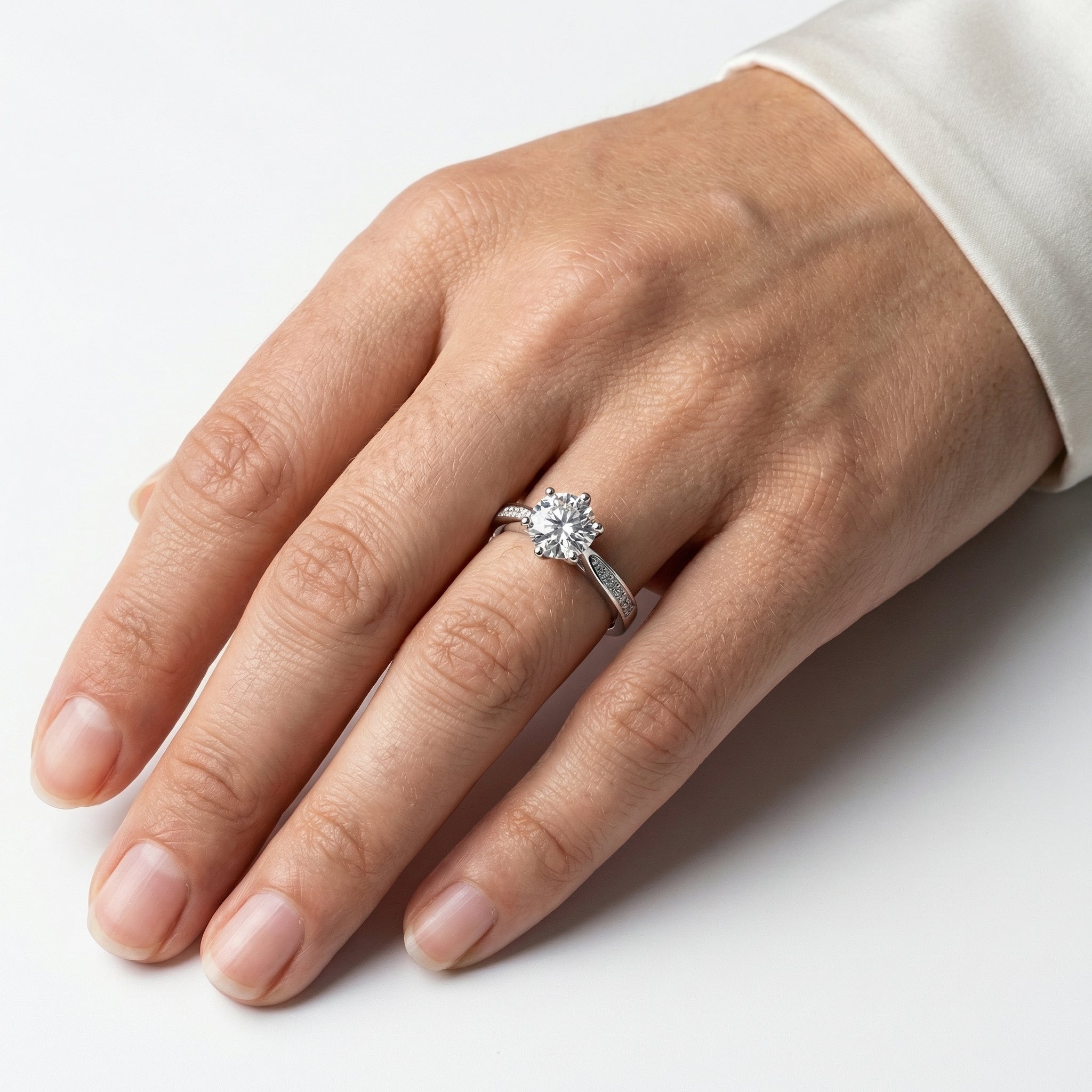 Elle Moissanite Ring