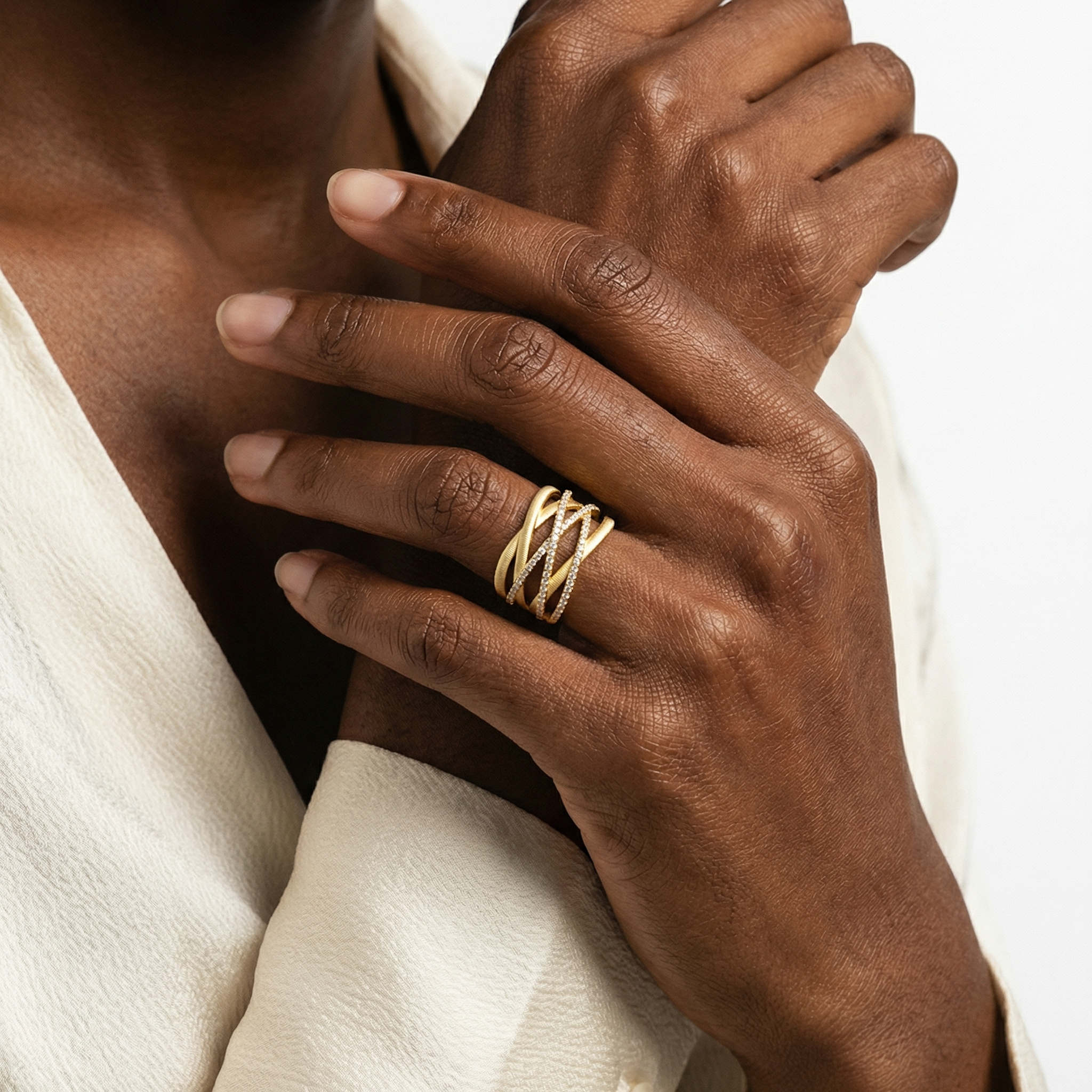 Yara Moissanite Ring