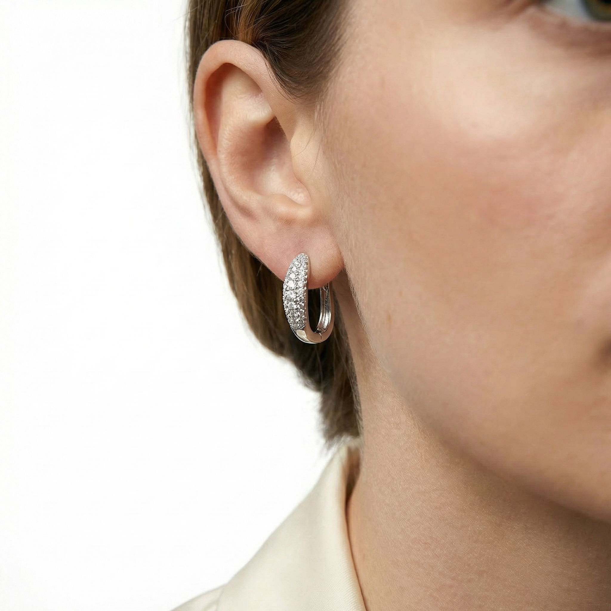 Fallon Moissanite Earring