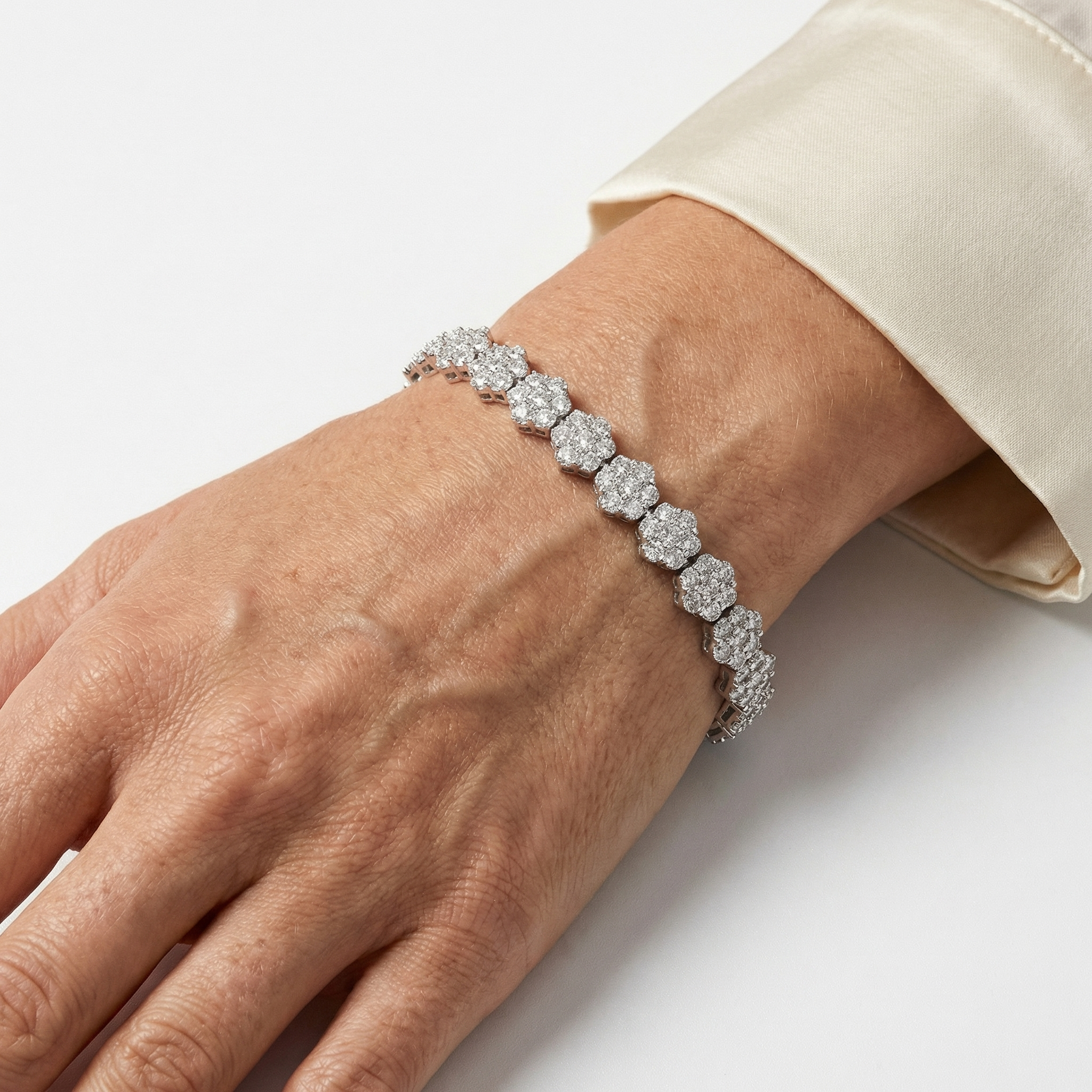 Cinder Moissanite Bracelet