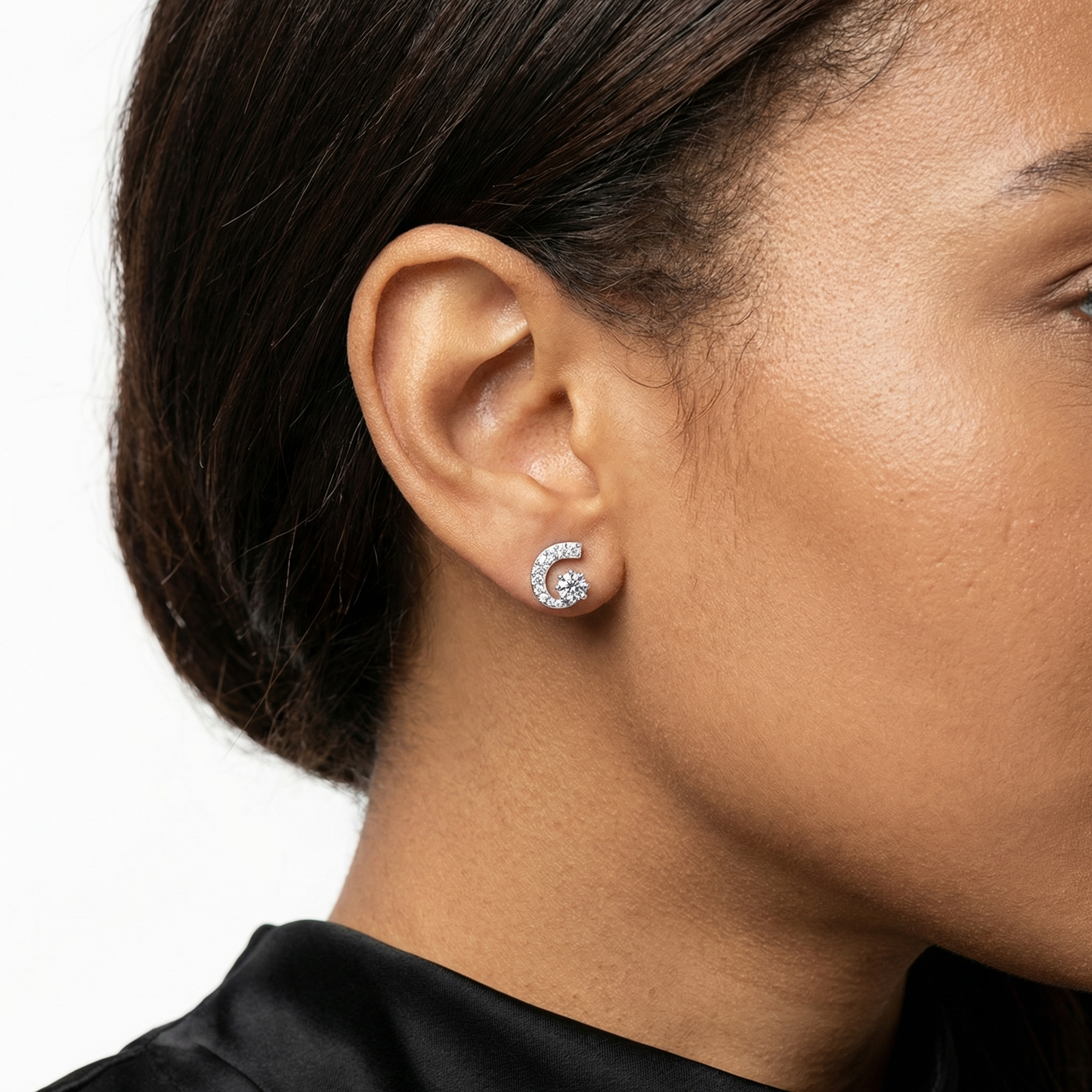 Lune Moissanite Earring