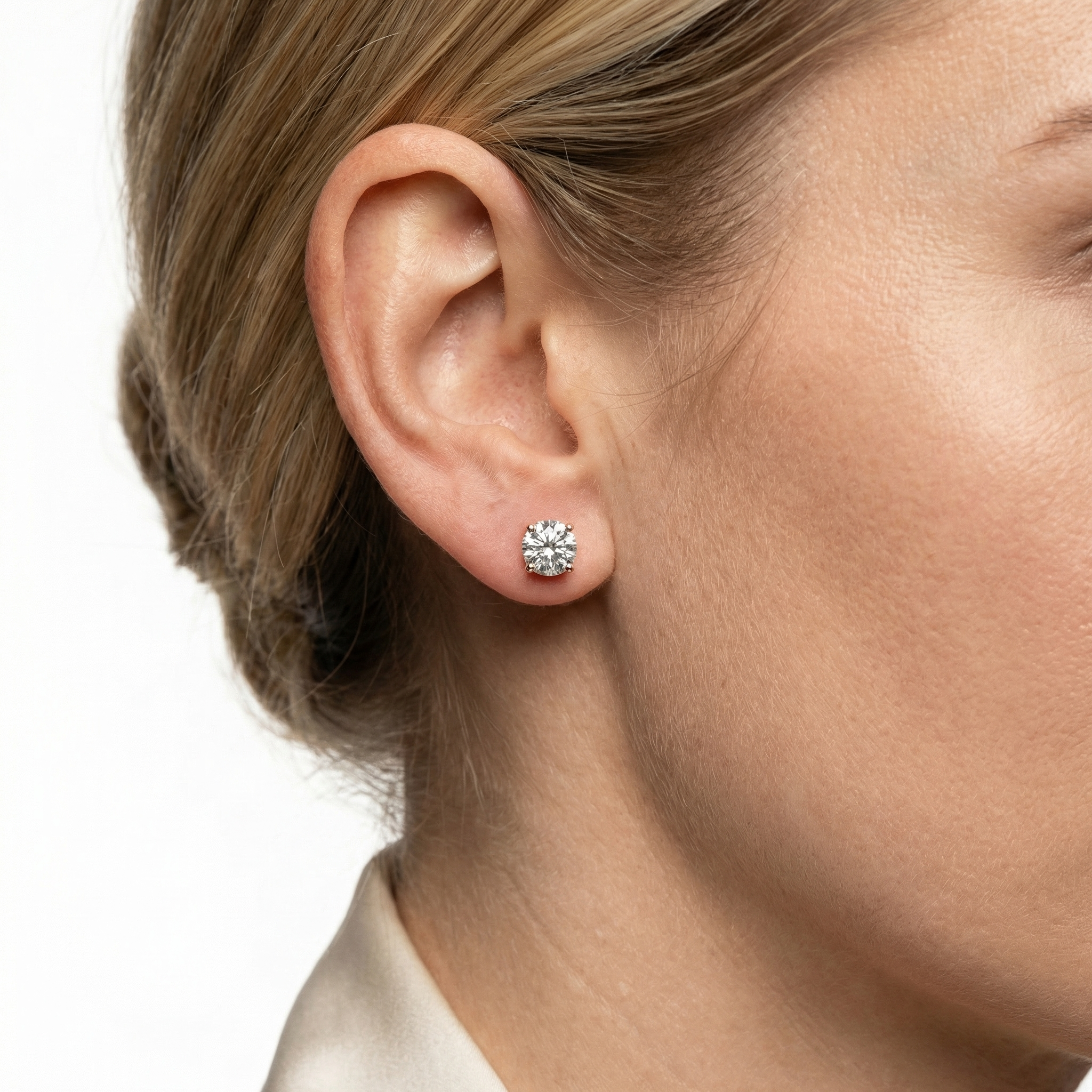 Ciel Moissanite Earring