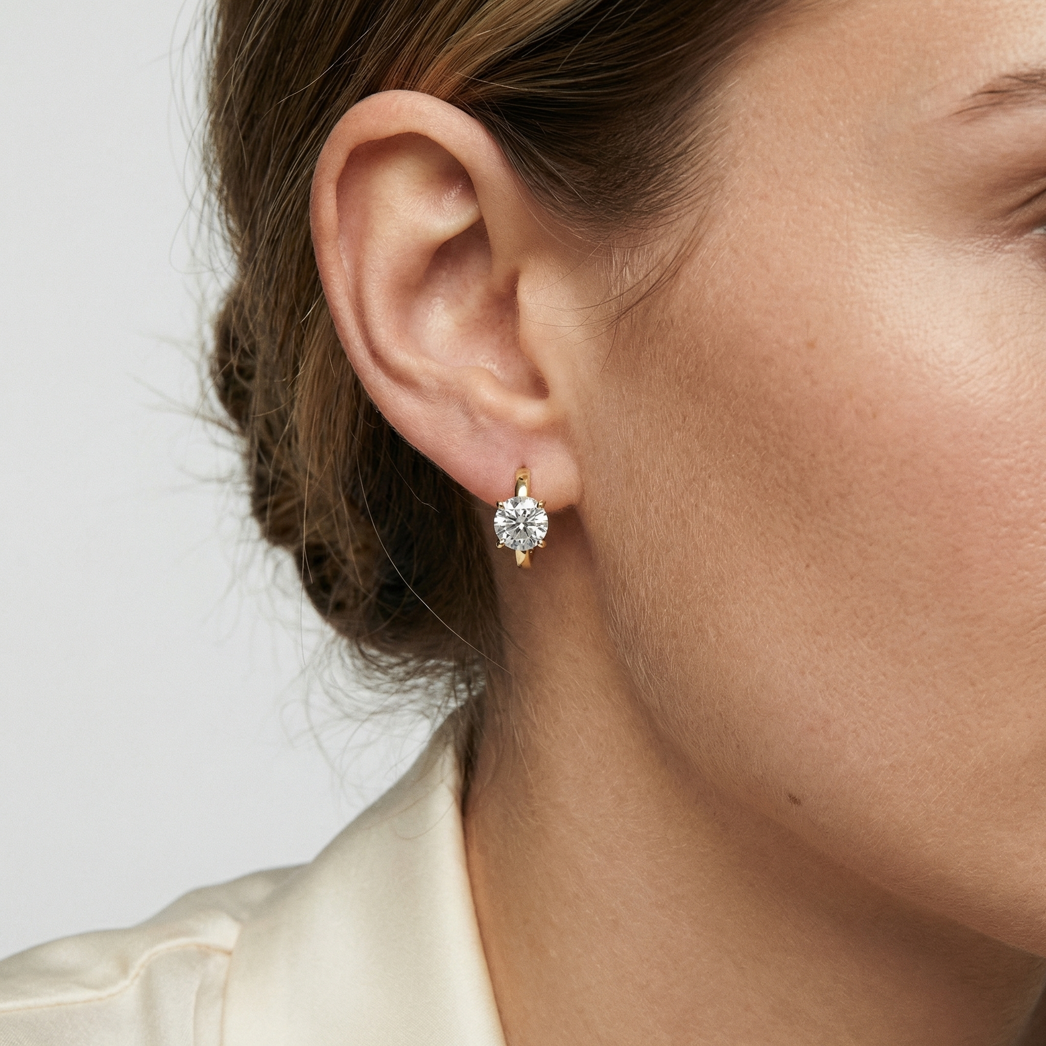 Orin Moissanite Earring