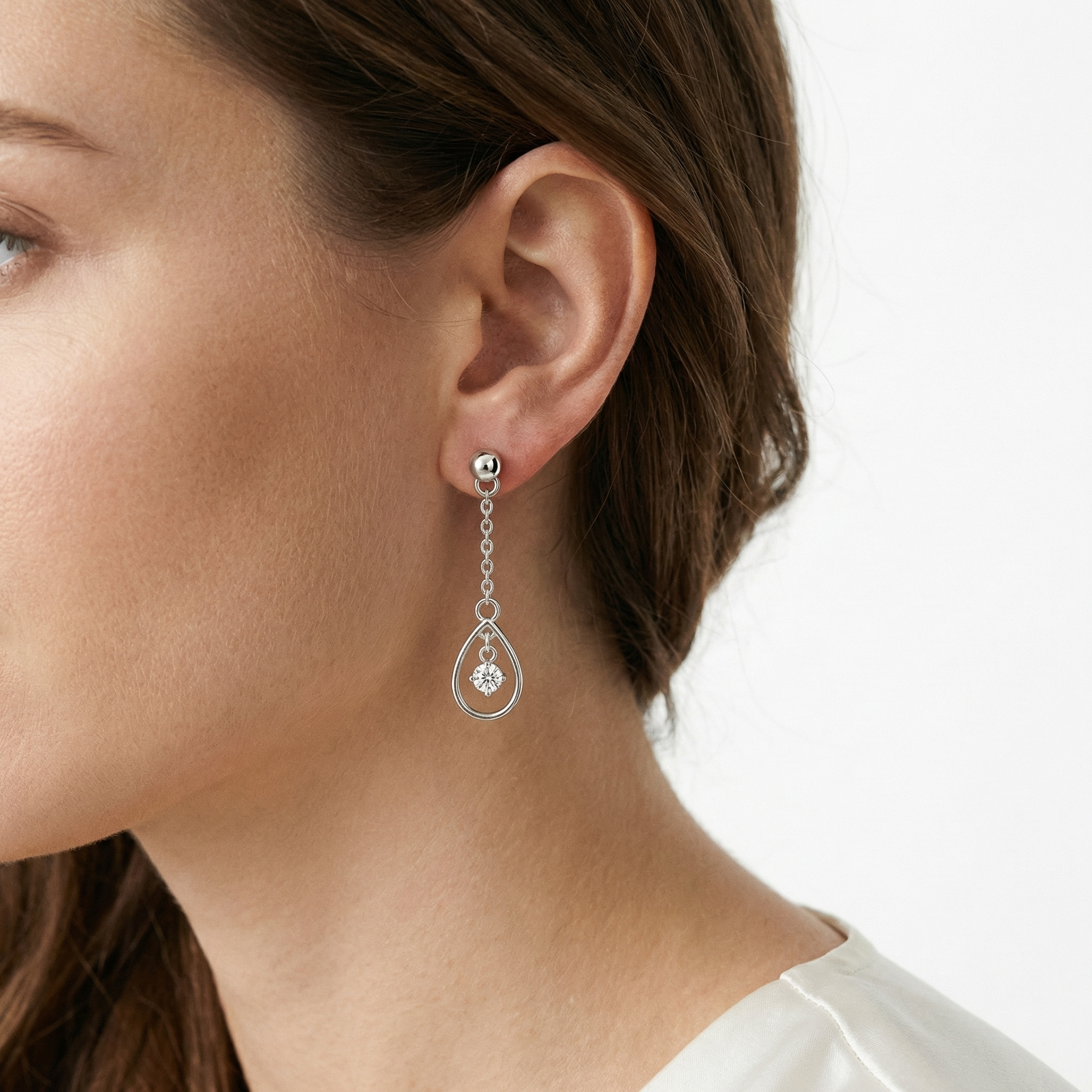 Riva Moissanite Earring