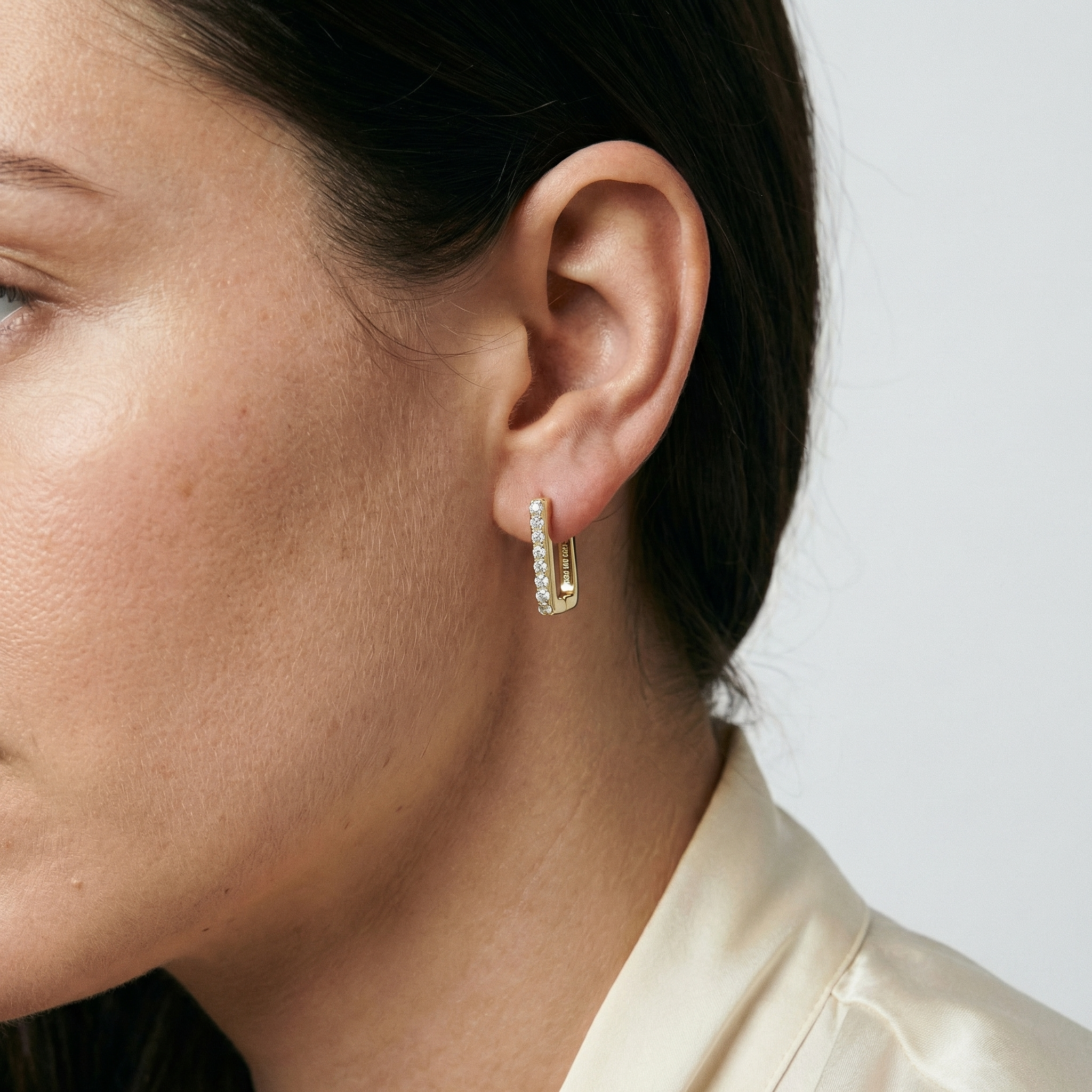 Celinde Moissanite Earring
