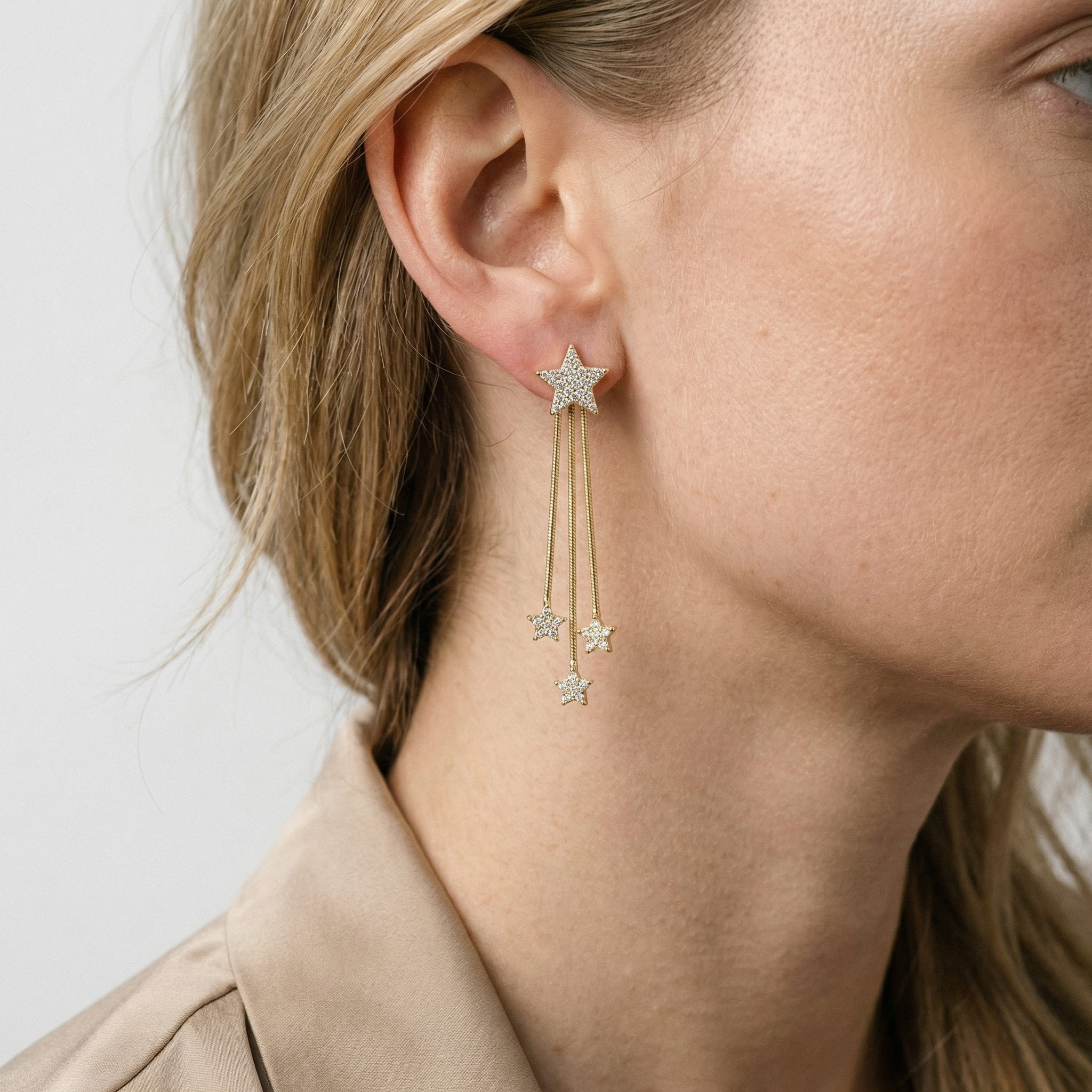 Cayla Moissanite Earring