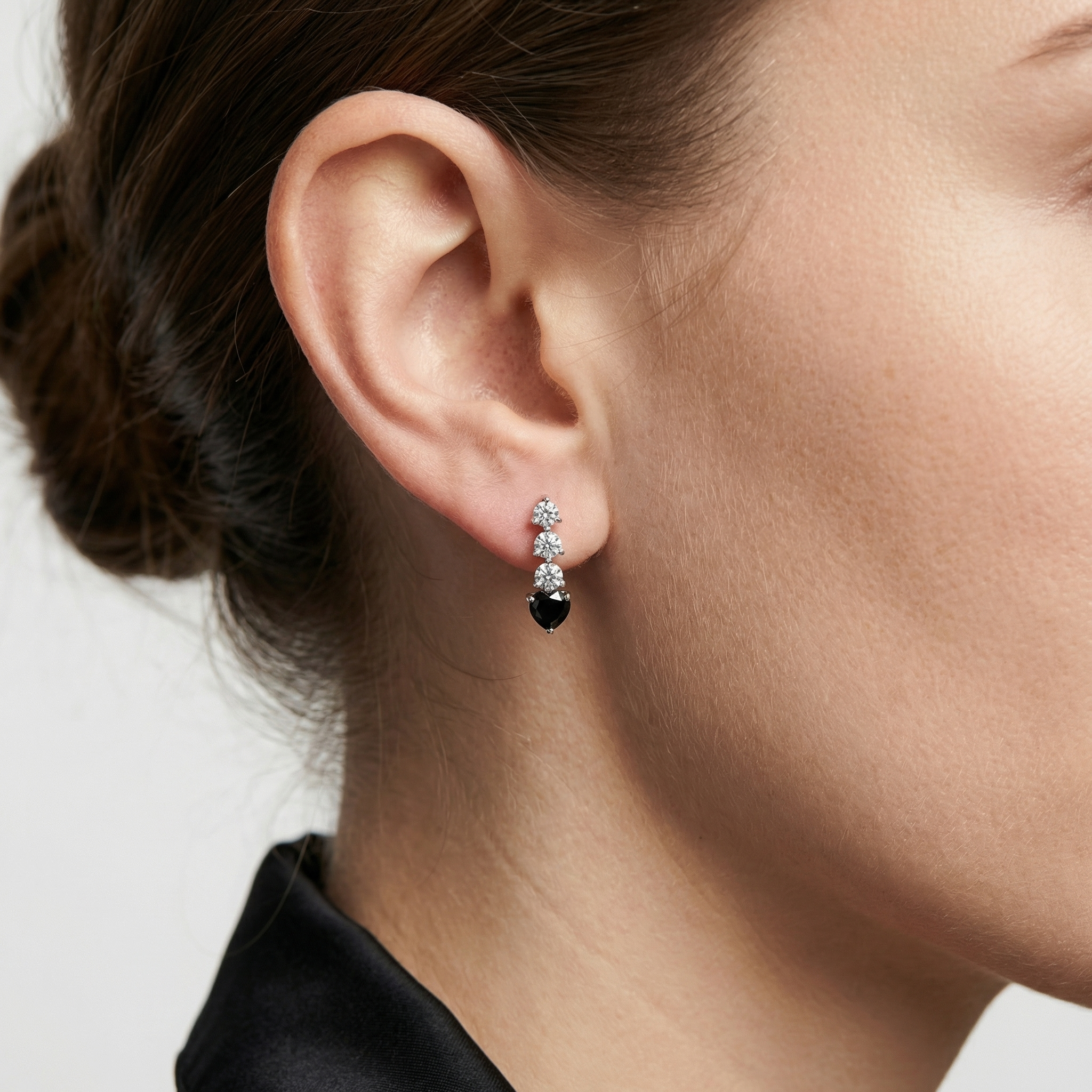 Brise Moissanite Earring