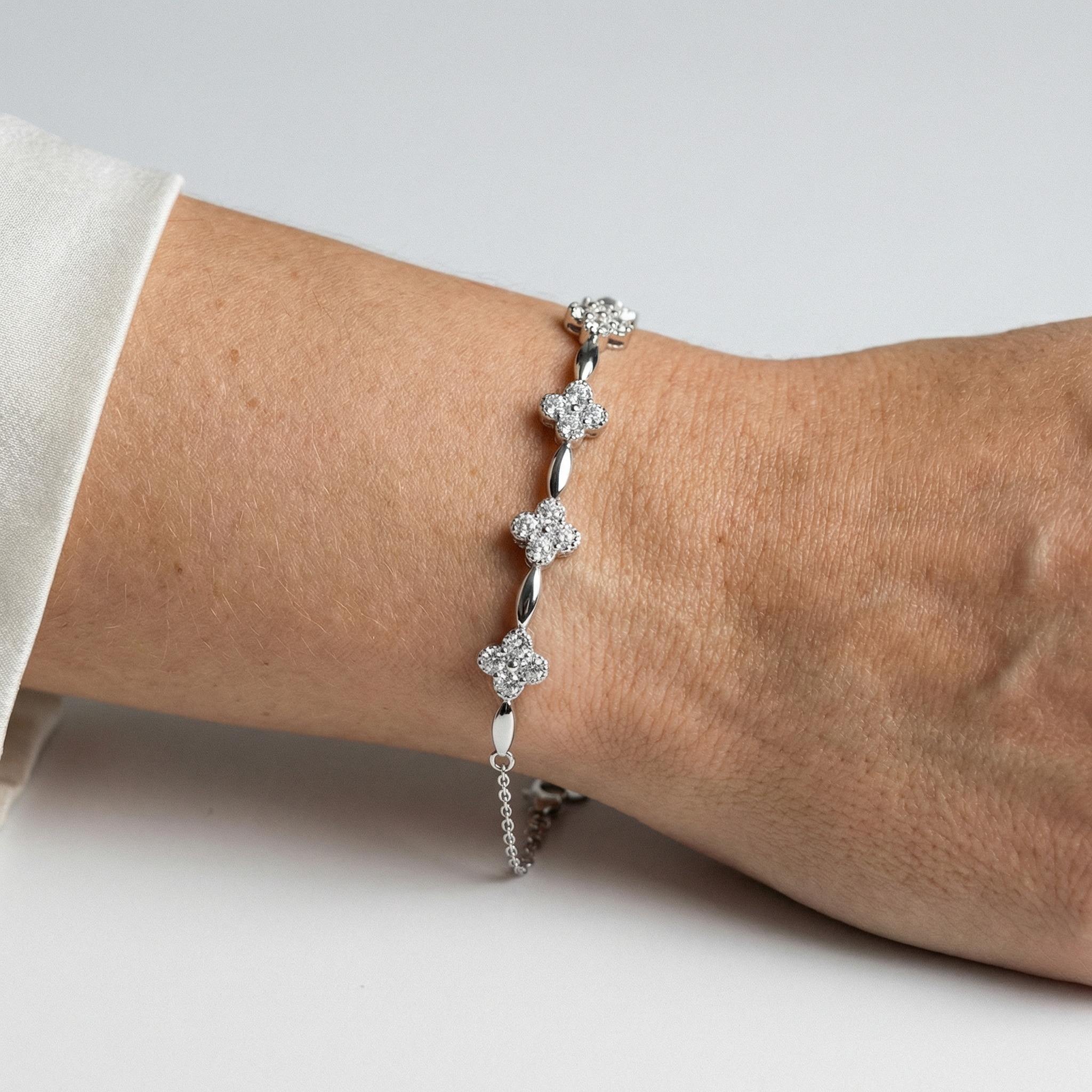 Brocade Moissanite Bracelet