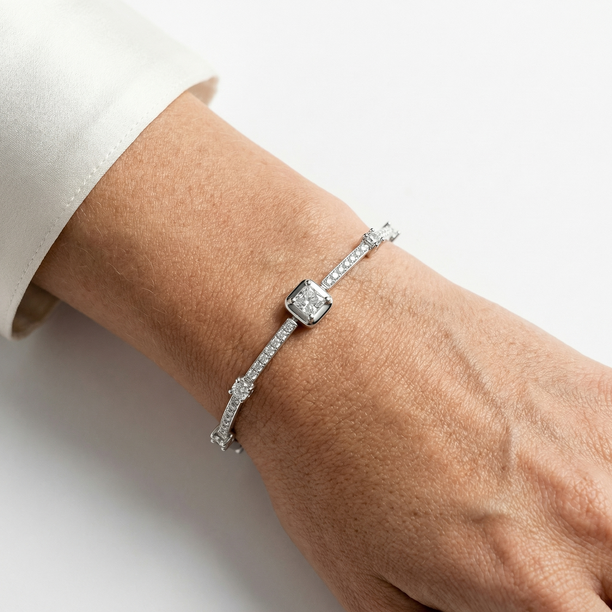 Seline Moissanite Bracelet