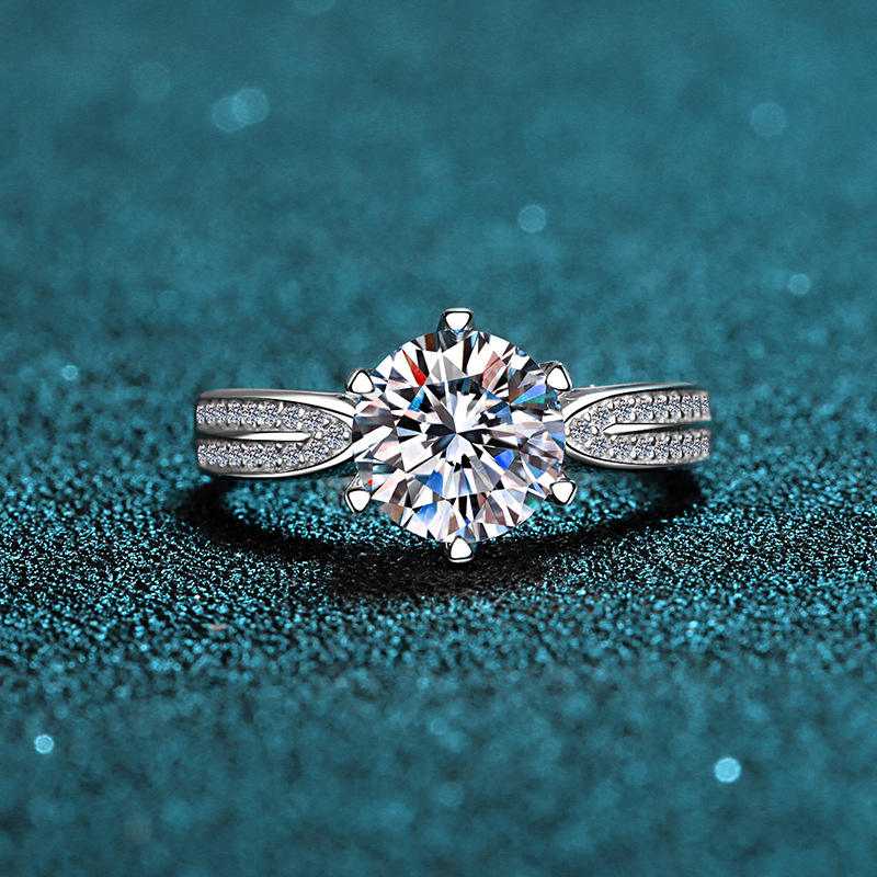 Vale Moissanite Ring