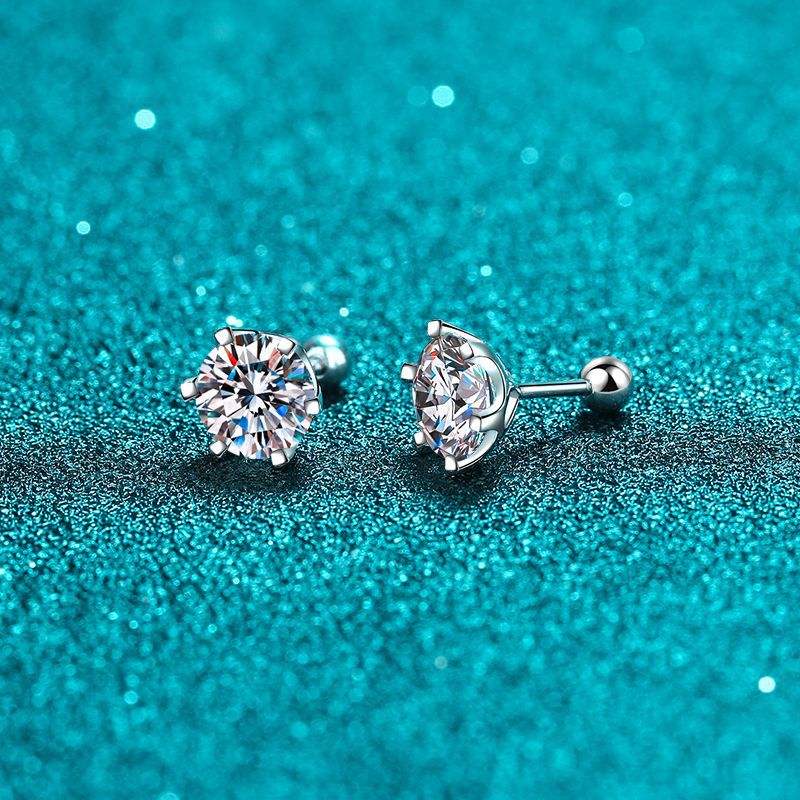 Cassian Moissanite Earring