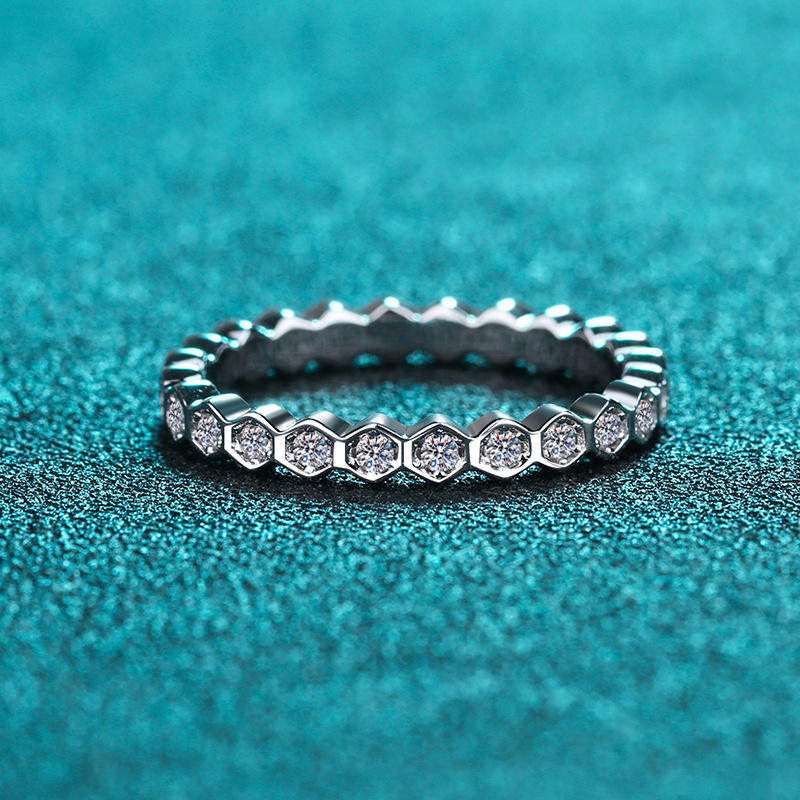 Gwen Moissanite Ring