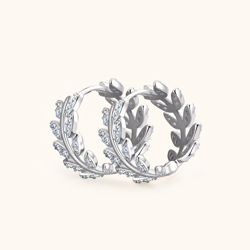 Solvei Moissanite Earring
