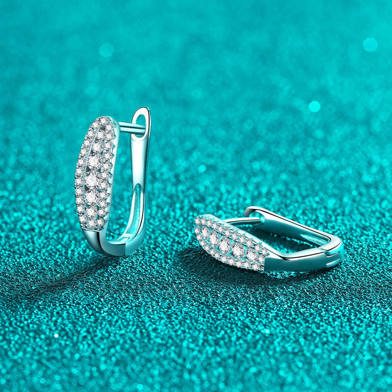 Fallon Moissanite Earring