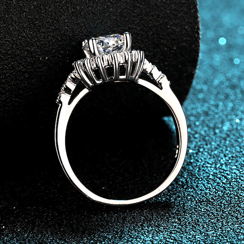 Reagan Moissanite Ring