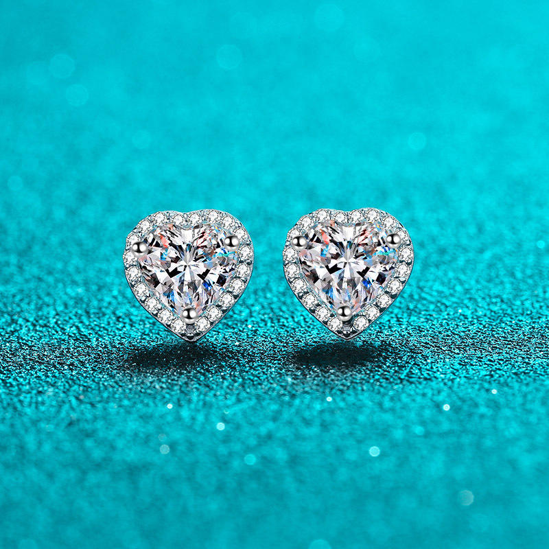 Ondine Moissanite Earring
