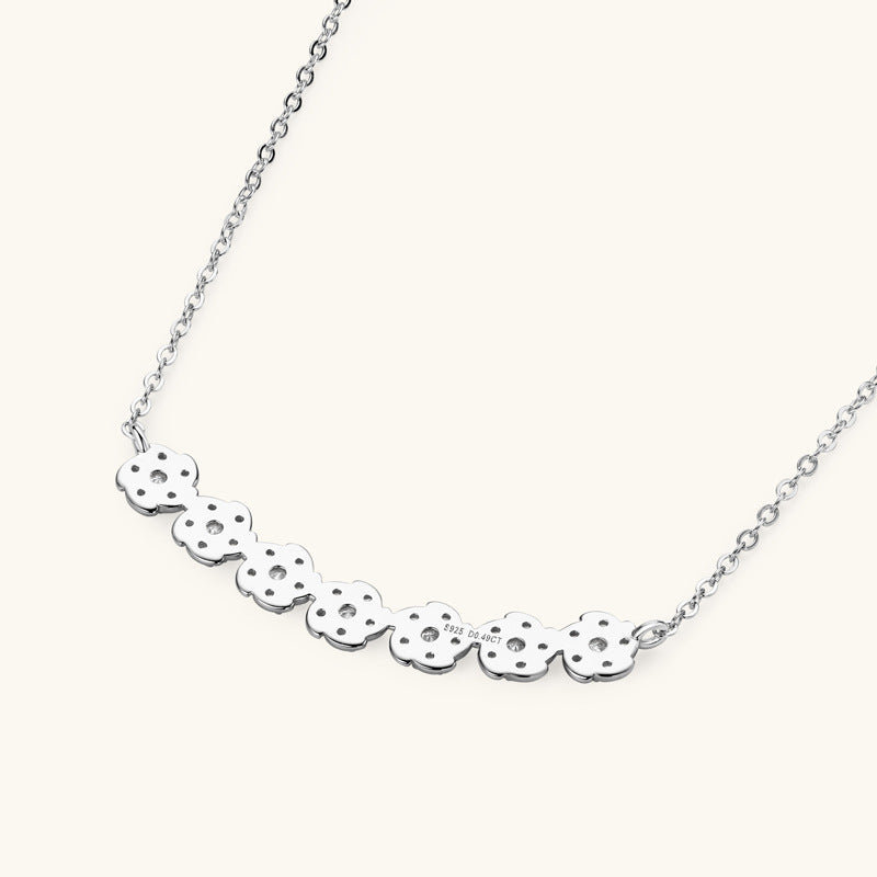 Tarian Moissanite Necklace