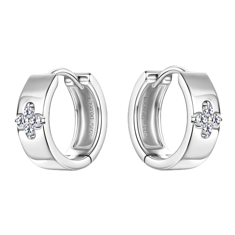 Lumi Moissanite Earring