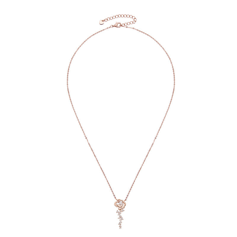 Luelle Moissanite Necklace