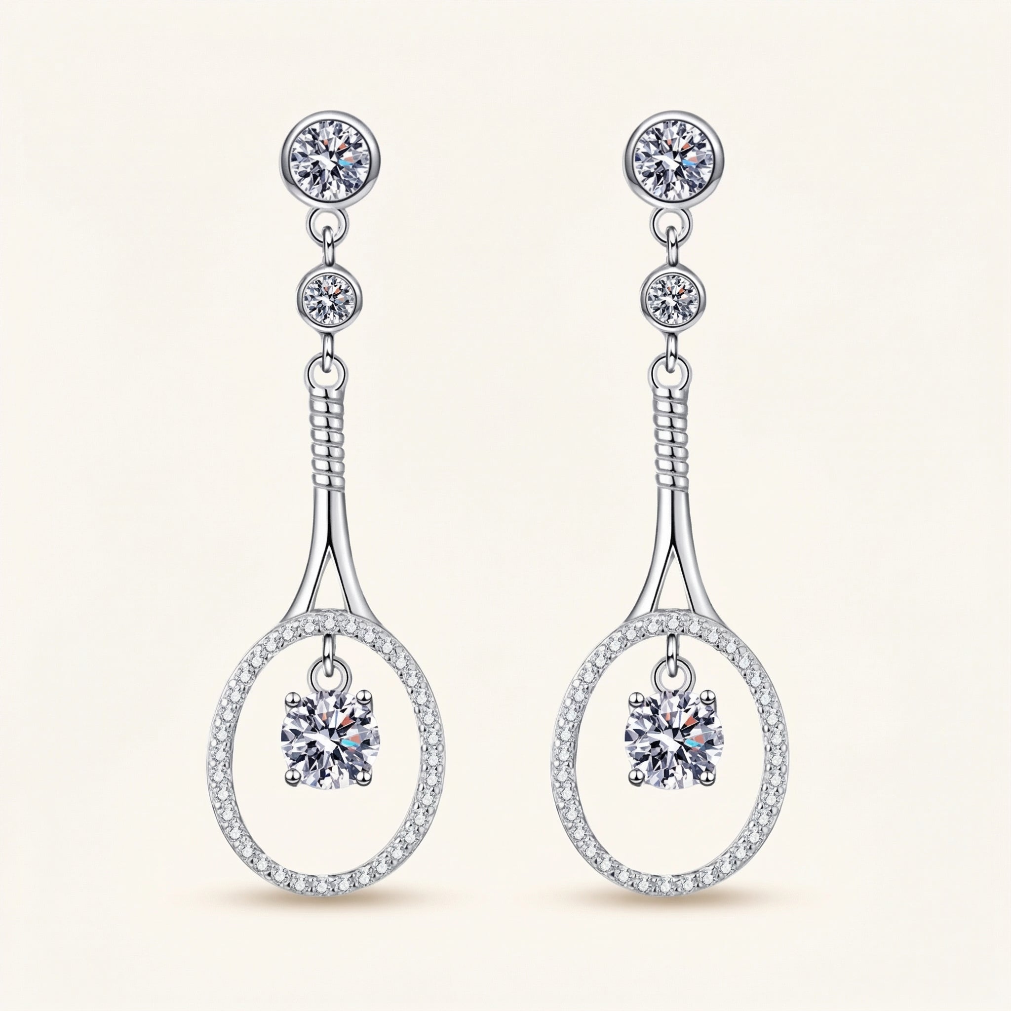 Elara Moissanite Earring