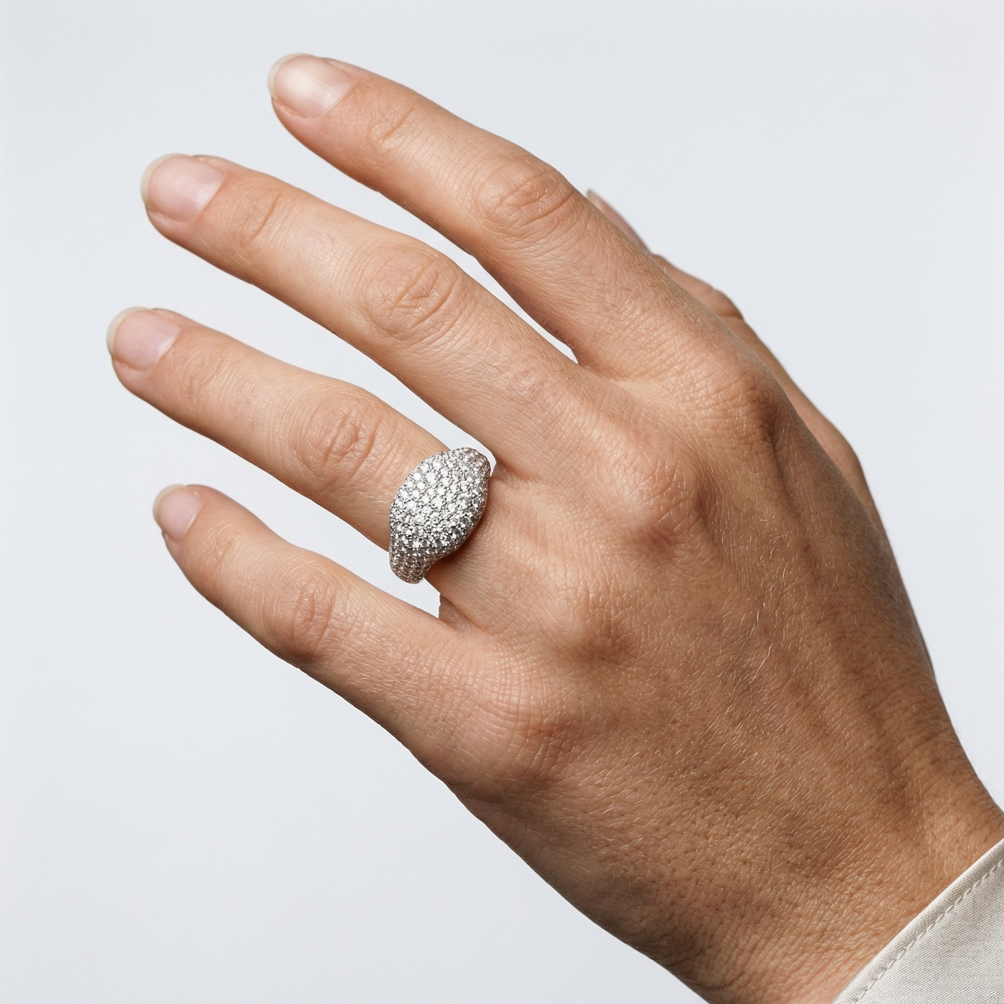 Vivian Moissanite Ring