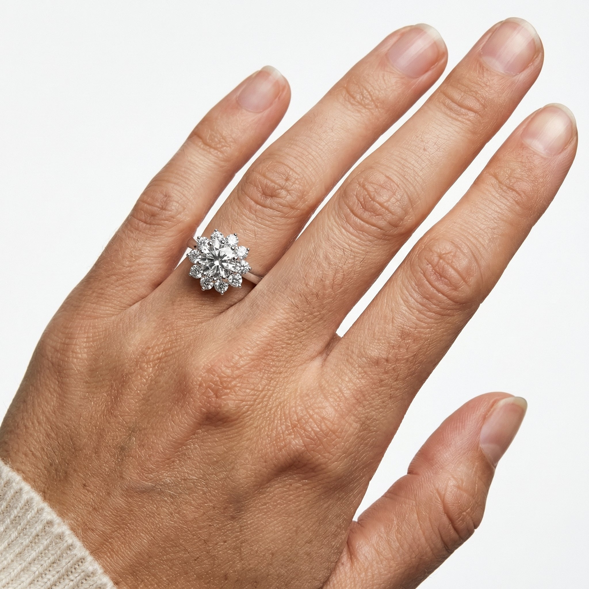 Presley Moissanite Ring