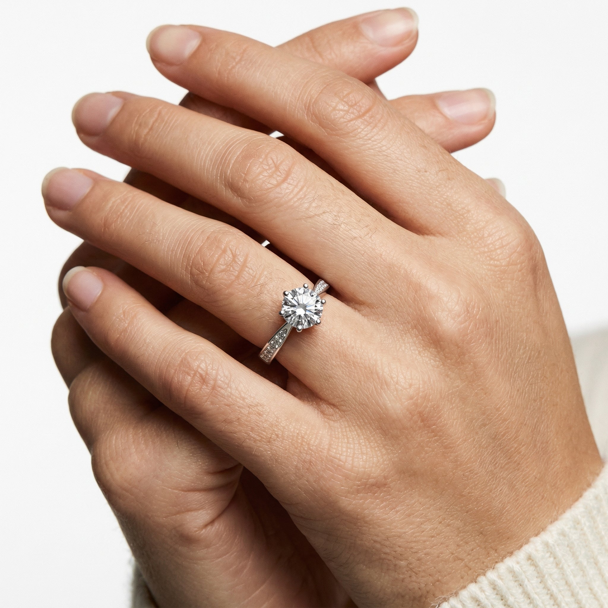 Elle Moissanite Ring