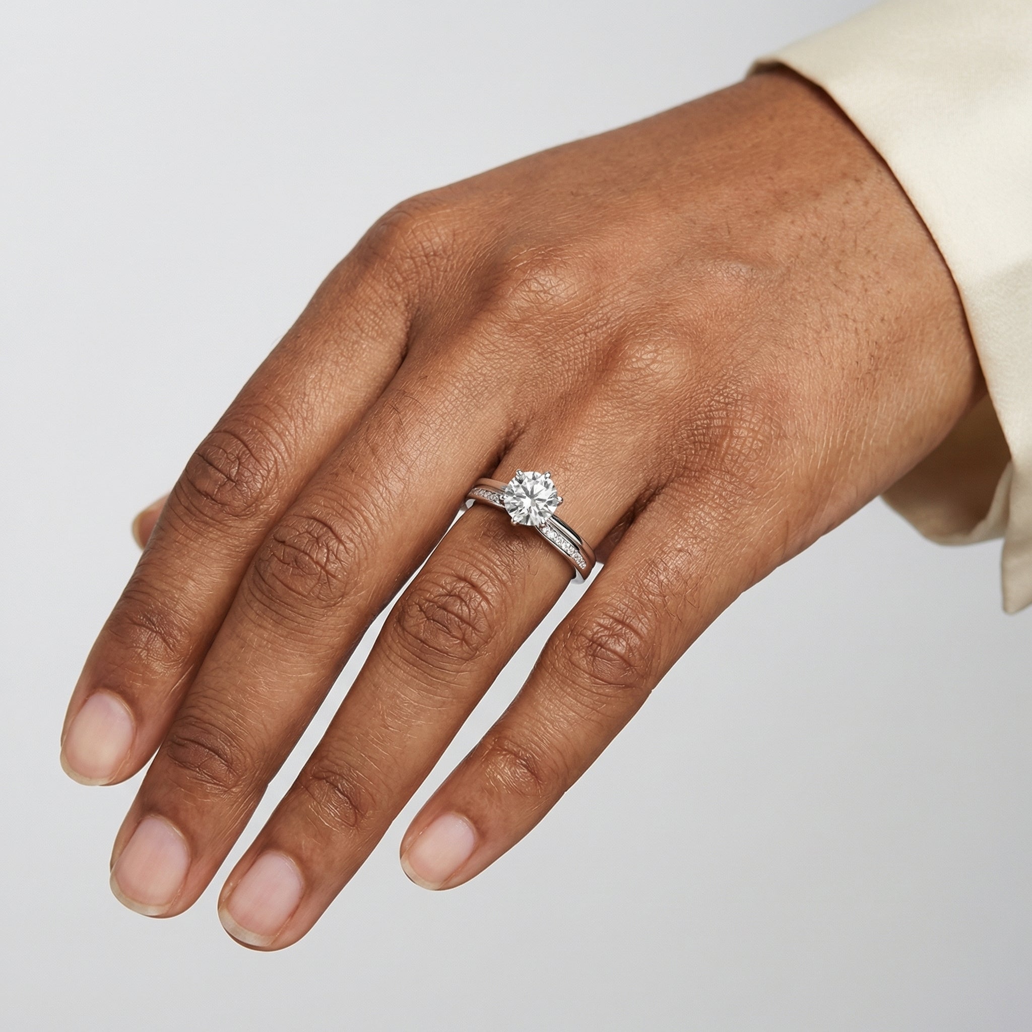 Rosa Moissanite Ring