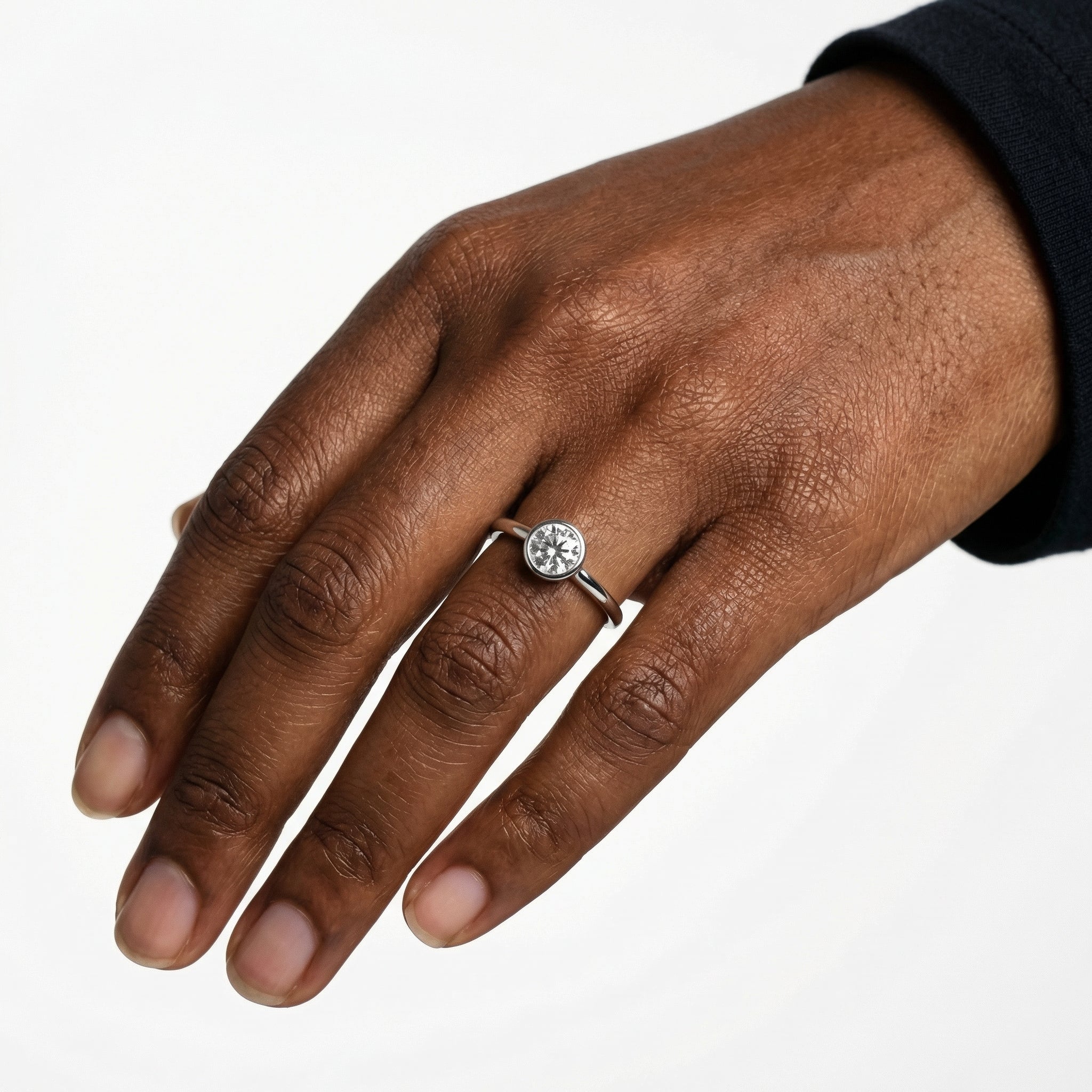 Serra Moissanite Ring