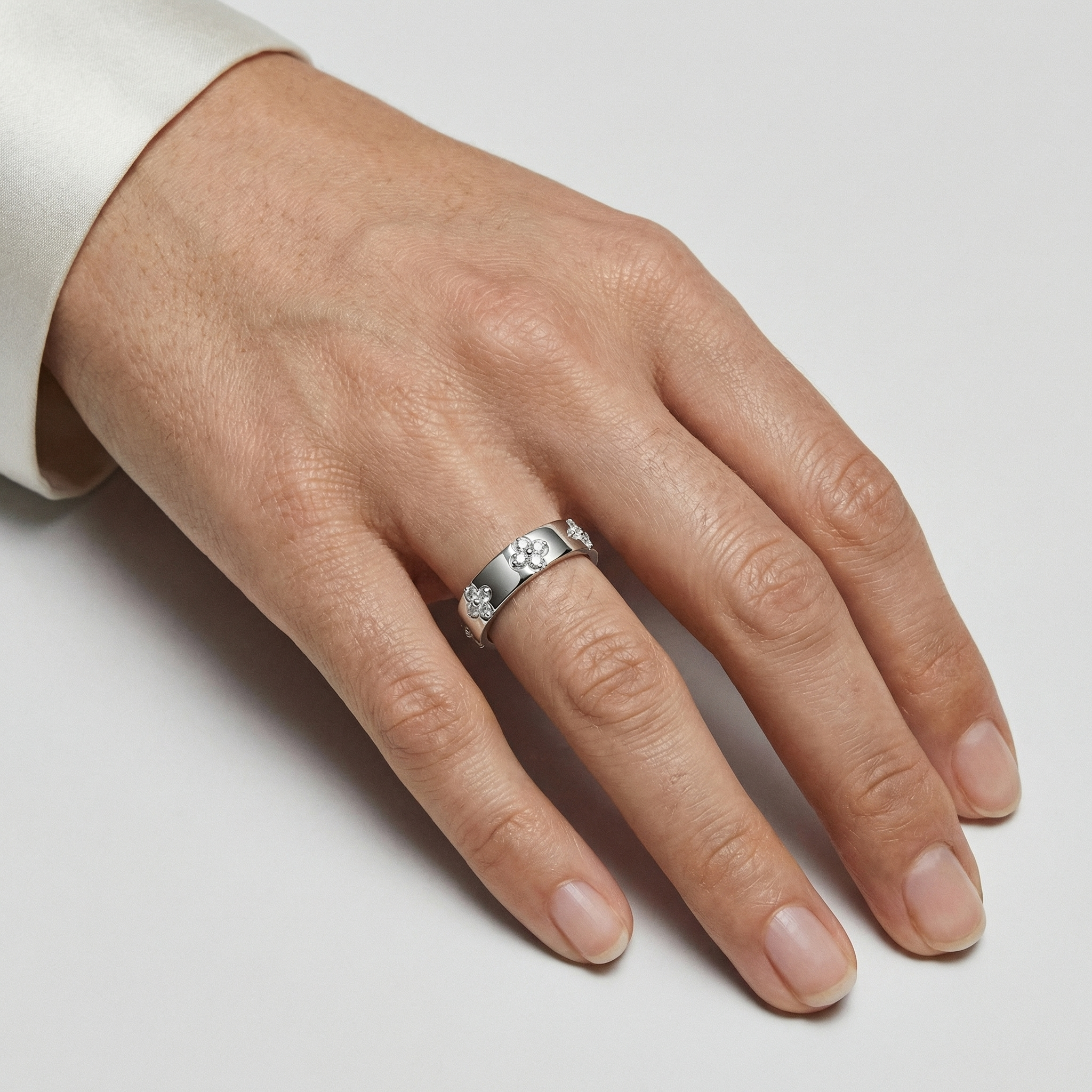 Odette Moissanite Ring