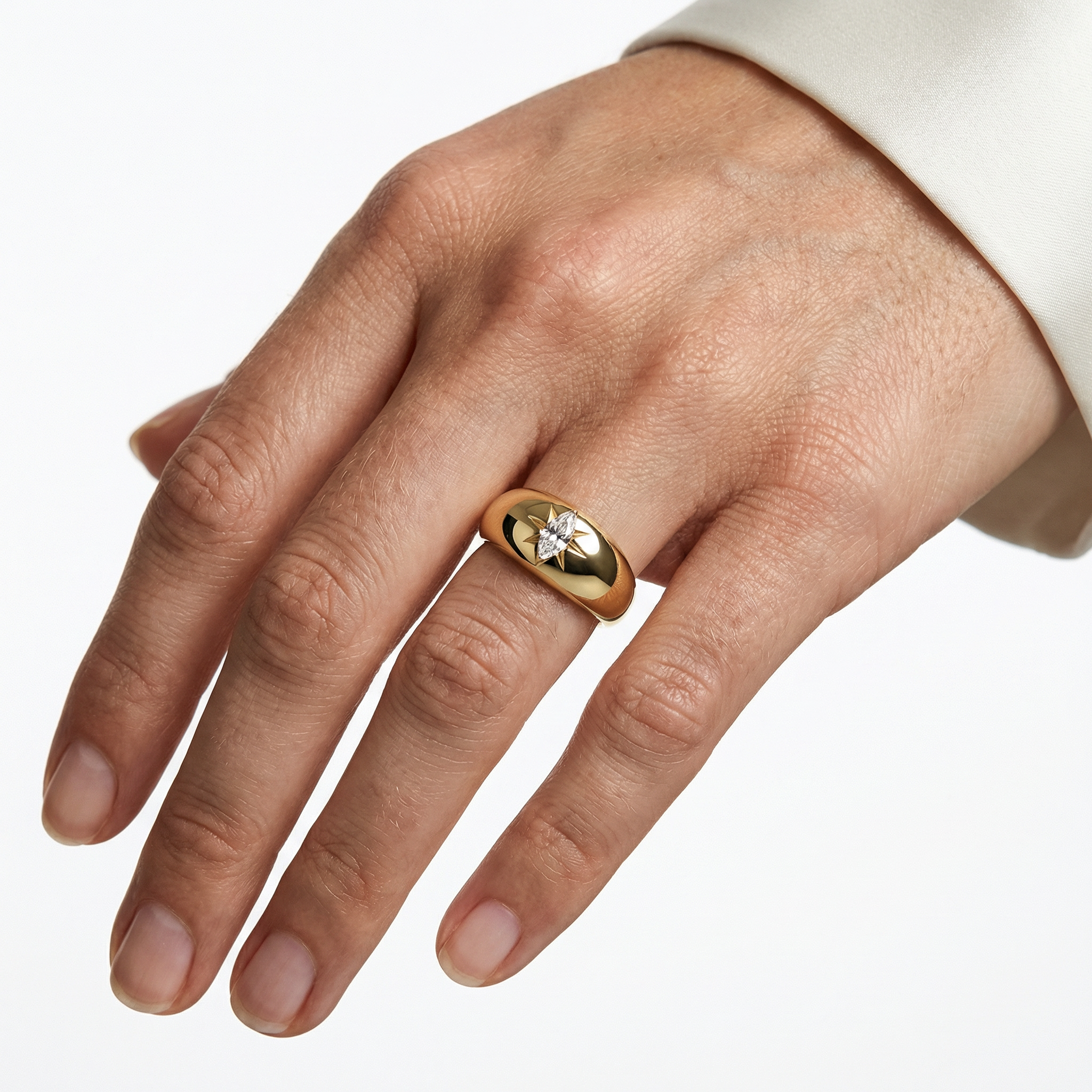 Ariel Moissanite Ring