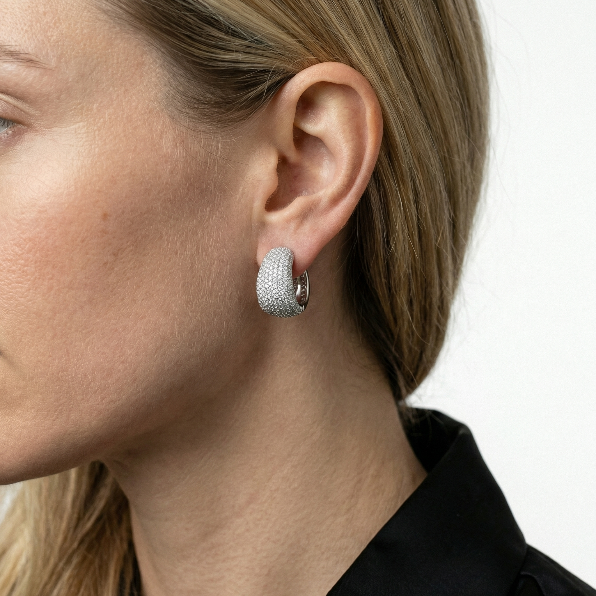 Brielle Moissanite Earring